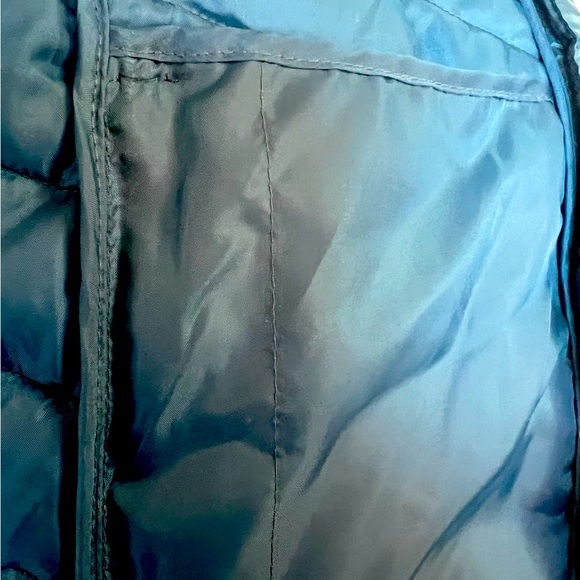 Boulder Gear women’s or boys X large. Excellent new condition longer torso down - Picture 8 of 12